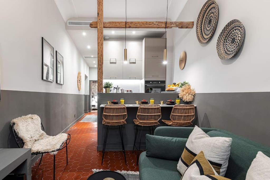 La Croix - Old Town Modern Apartment - 2 Bedrooms Ницца Экстерьер фото