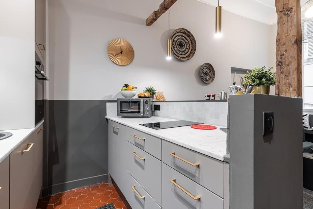 La Croix - Old Town Modern Apartment - 2 Bedrooms Ницца Экстерьер фото
