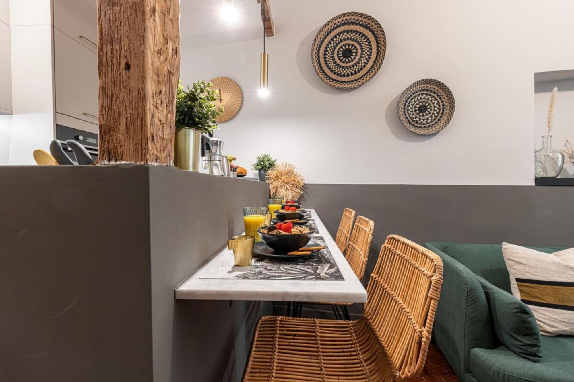 La Croix - Old Town Modern Apartment - 2 Bedrooms Ницца Экстерьер фото
